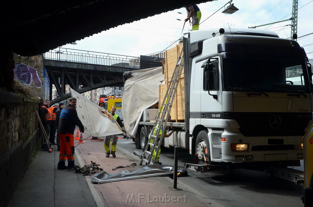 LKW Bruecke Koeln Deutz Opladenestr Deutz Muelheimerstr P166.JPG - Miklos Laubert